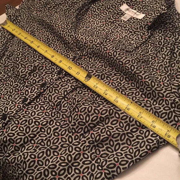 NEW Isaac Mizrahi Women's Top Large - Picture 8 of 8